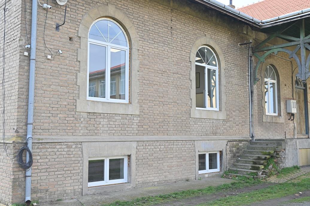 Обнова електрорадионица и тоалета