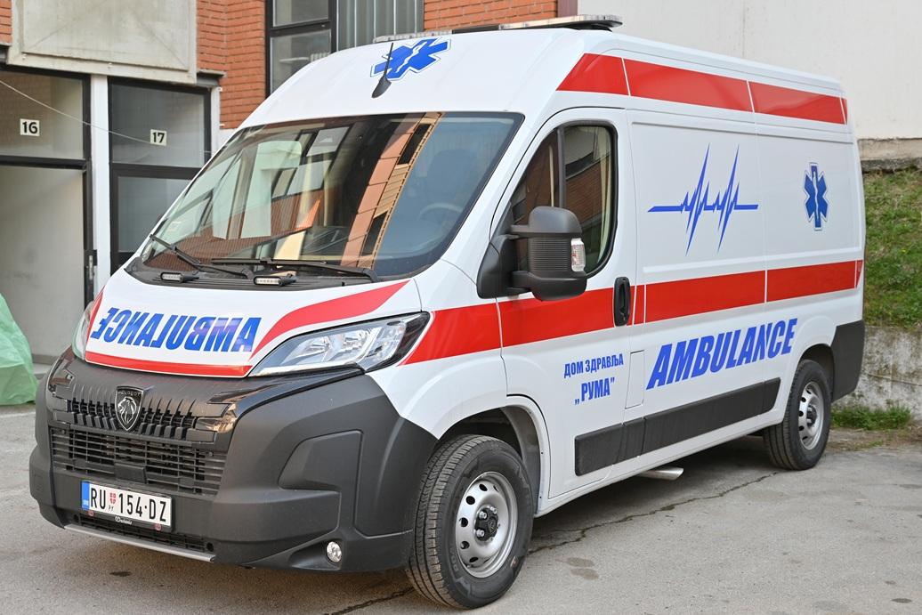 Dom zdravlja „Ruma“ dobio novi reanimobil