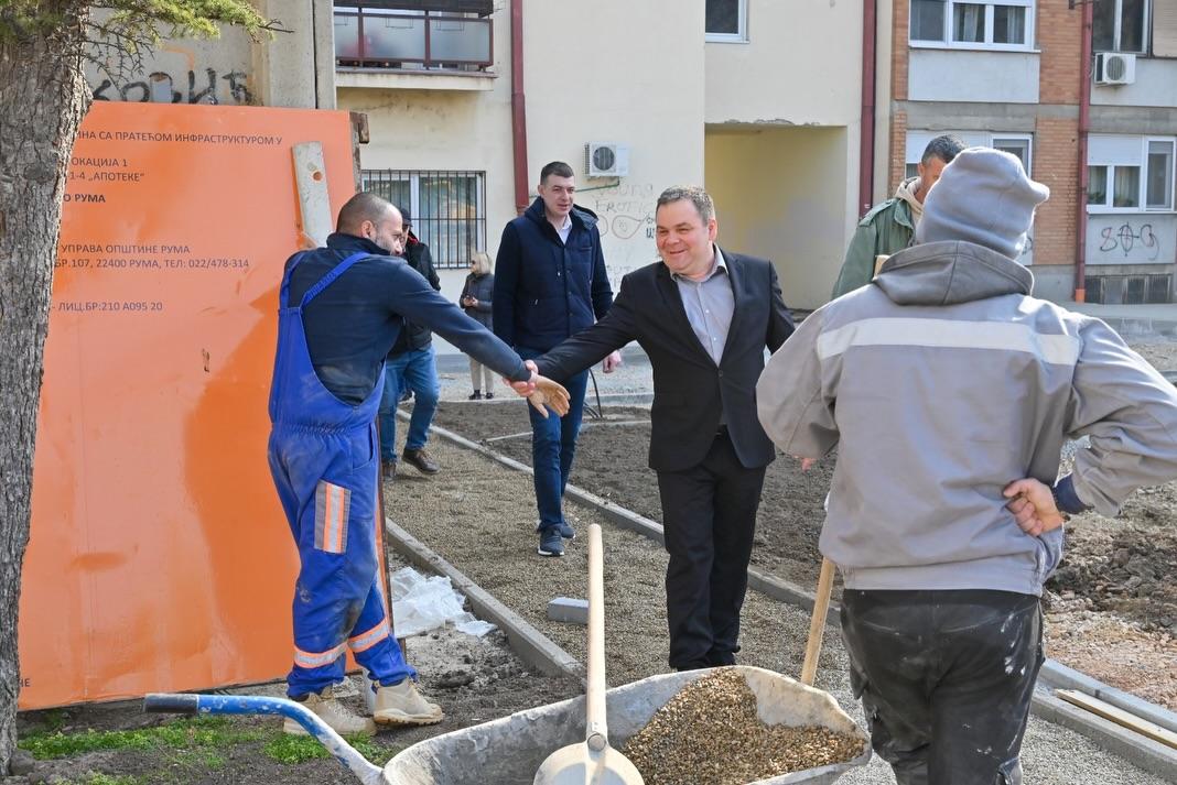 Завршетак радова на уређењу урбаног џепа