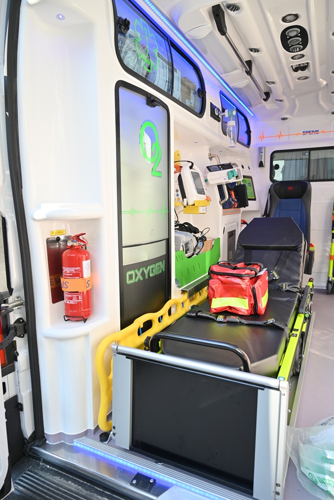 Дом здравља „Рума“ добио нови реанимобил