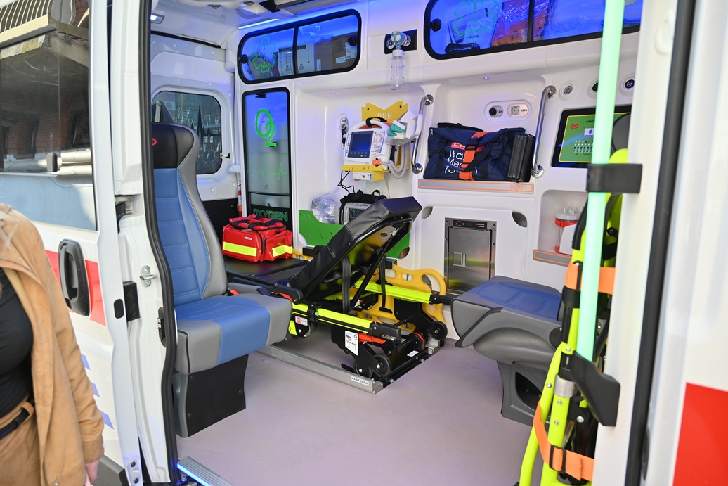 Дом здравља „Рума“ добио нови реанимобил