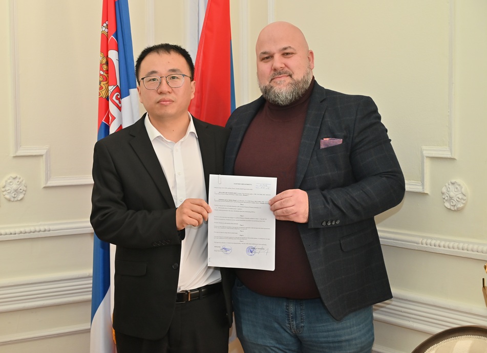 Донација компаније „HealthCare Europe“ Општинској управи