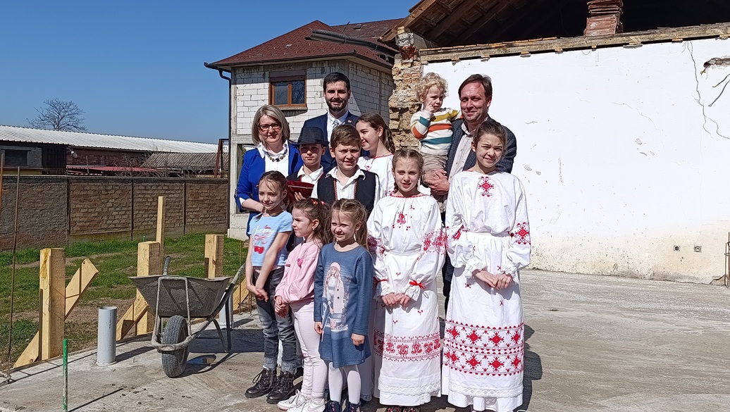 Свечани почетак радова на објекту „мале матице“ у Руми