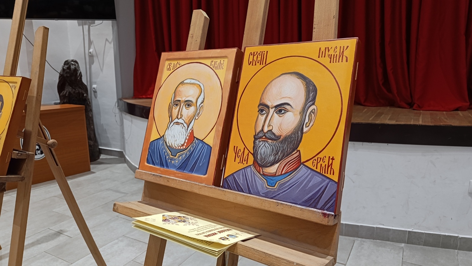 Изложба икона Школе иконописа ОНБ „Свети мученици бачки“