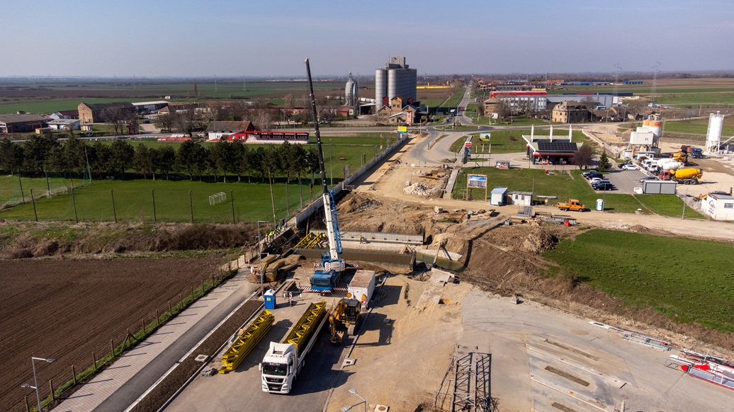 Обилазак радова на изградњи мостића преко Кудошког потока