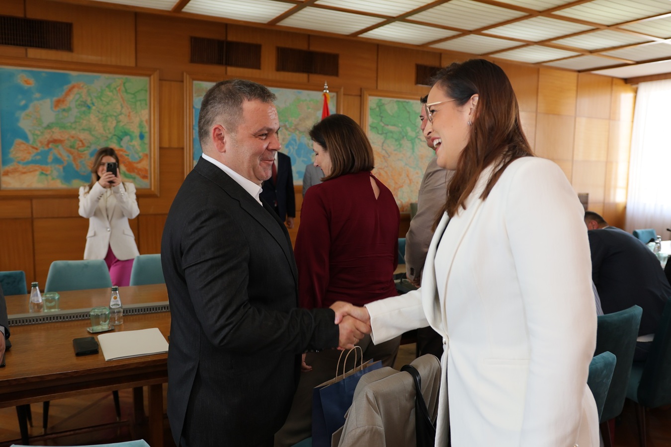 Рума добија нови аутосмећар уз подршку Министарства заштите животне средине